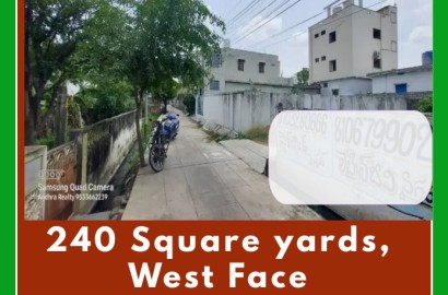 Plot for sale in Guntur, Goranlta